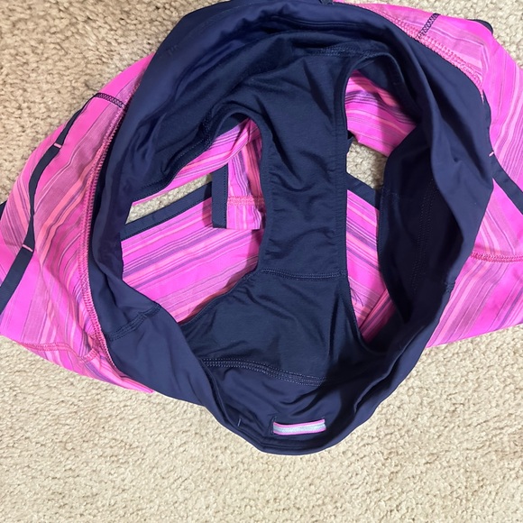 Lululemon Speed Shorts 8 - Picture 5 of 5